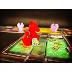 Keep the Heroes Out! | Brueh Games Inc. | Strategy Board Game | En