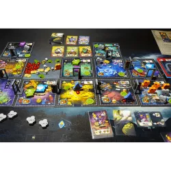 Keep the Heroes Out! | Brueh Games Inc. | Strategy Board Game | En